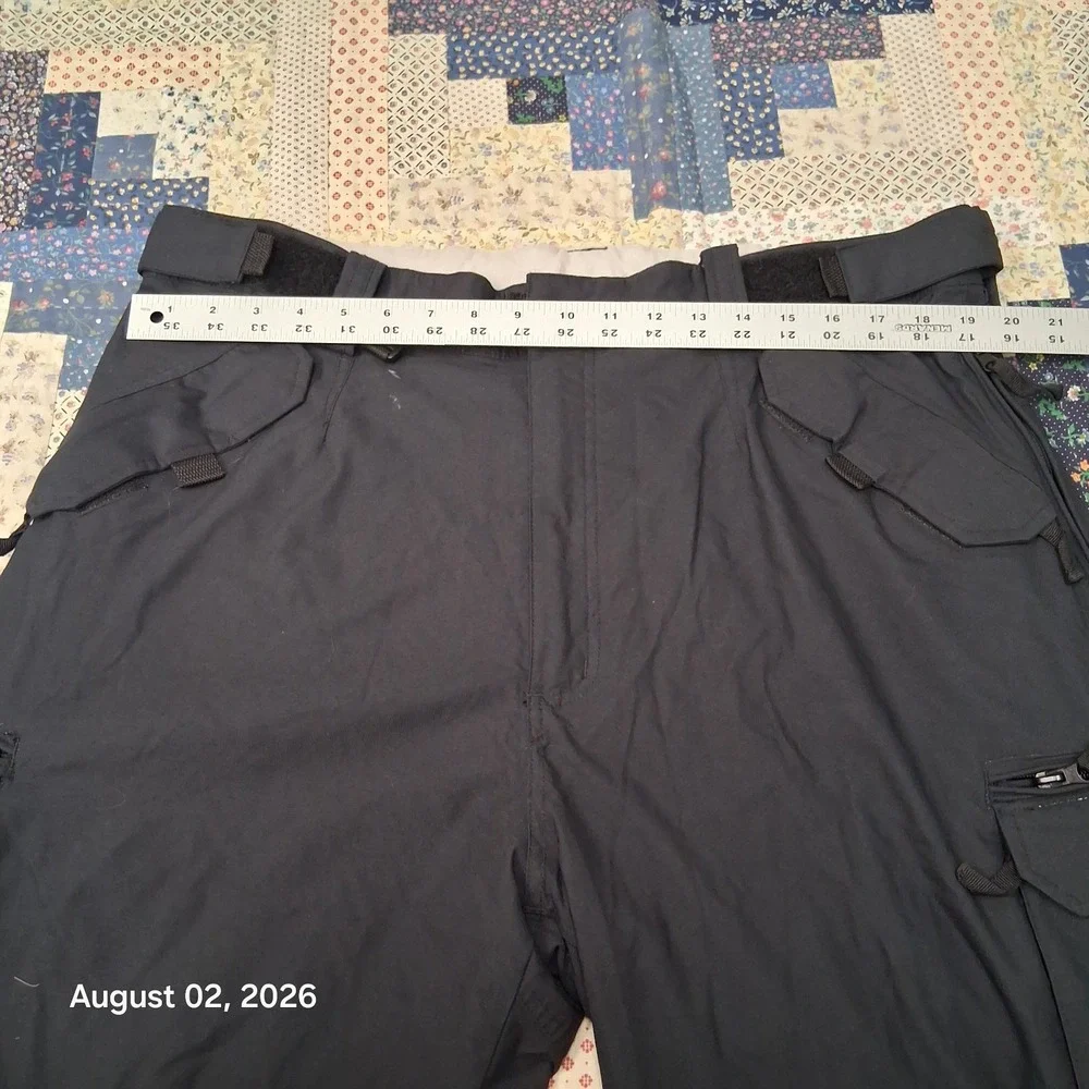 E408 Turbine Snowboard Pants Men XL Black Cargo Ski Snow Waterproof Baggy Winter